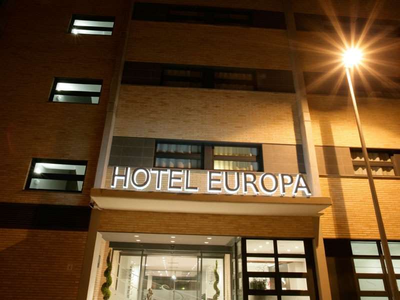 Hotel Europa Utebo Exteriör bild